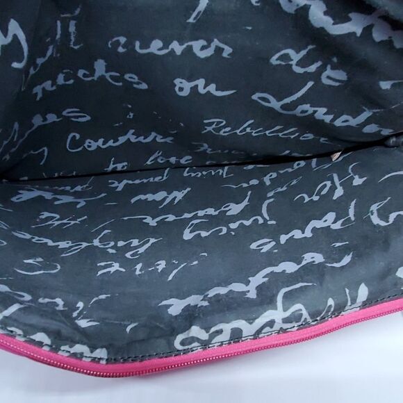 Juicy Couture Pink Quilted Laptop Sleeve - Picture 4 of 4